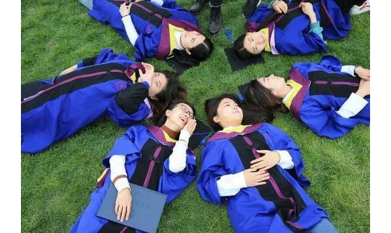 上了大学就轻松了？教育部发布通知：大学生的“苦日子”就要来了 ... ...