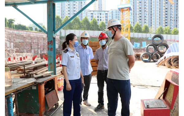 两江新区消防开展中秋节前在建工地消防安全检查