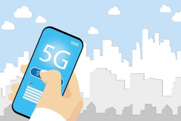 “微信杀手”5G消息要来了，但它真的能挑战微信吗？