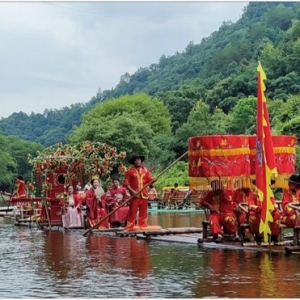 “穿越时空”江西广昌再现古代婚嫁场景