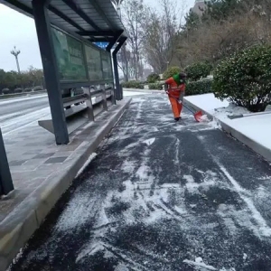 以雪为令，闻雪而动，黄渤海新区综合行政执法局打响今冬清雪第一战 ...