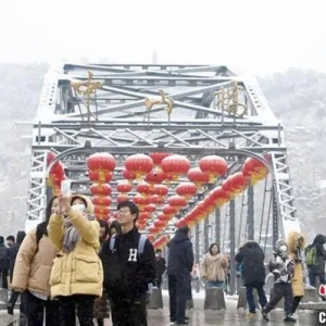 甘肃今春雨雪“不再贵如油”：兰州积雪深度接近历史同期纪录 ...