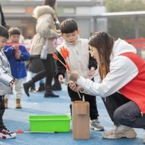 衡阳高新区衡州幼儿园举办第五届“小蜜蜂看世界” 之亲子开放日活动