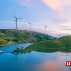 北湖区：旅游体验提档升级 仰天湖大草原“焕新”开园