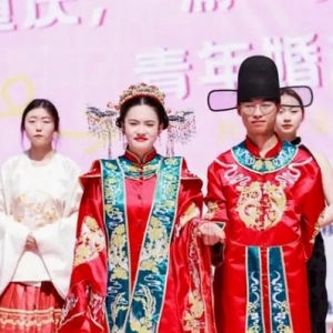 “爱在重庆，‘渝’见美好”青年婚恋嘉年华活动举行