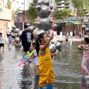 看看天气：高温热浪袭来 出门注意防晒